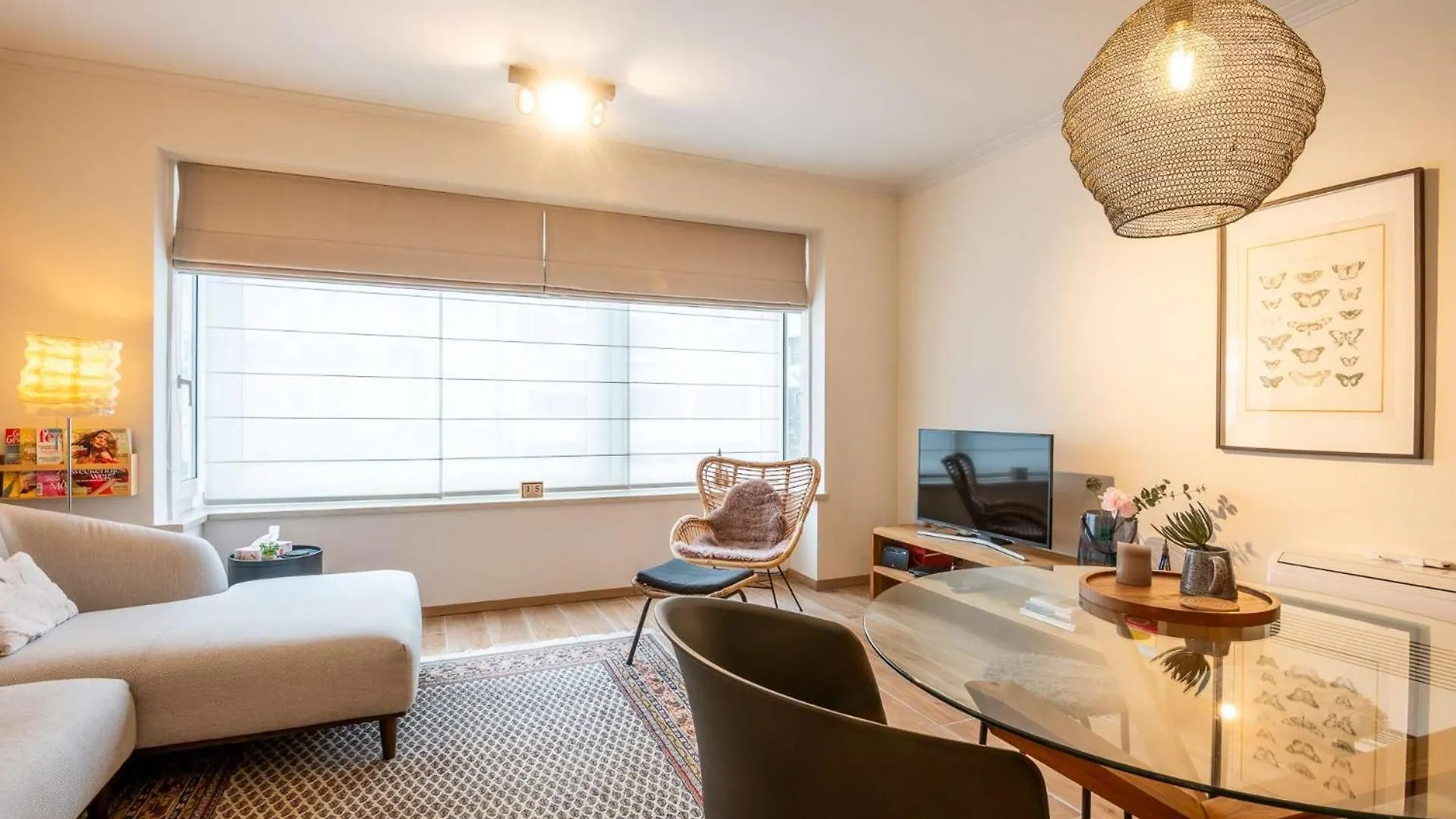 Centrally Located Apartment Close To The Beach Ostende Belgique